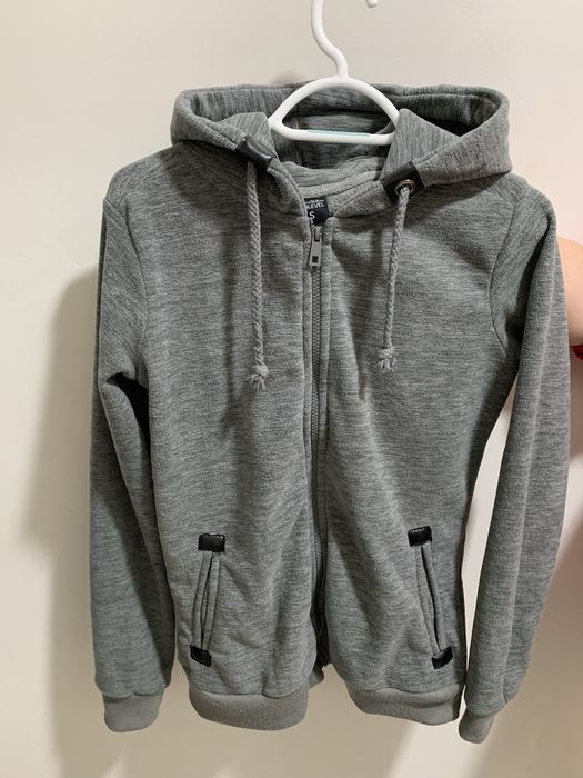 Сіра флісова толстовка Staff zip basic