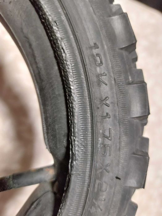 Pneu 12 + câmara de ar