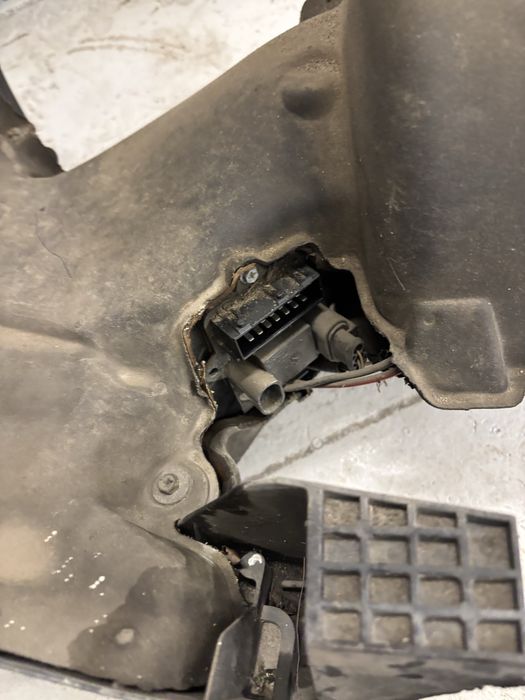 Nagrzewnica dmuchawa opel vivaro ii 2 A 2001-2014 rok  renault teafic primaster obudowa