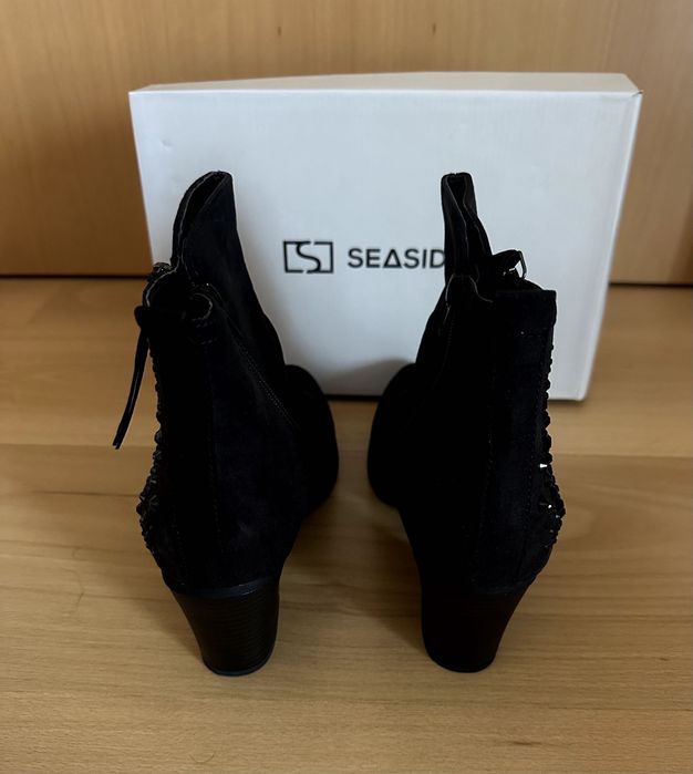 Botas Pretas NOVAS Nº 39
