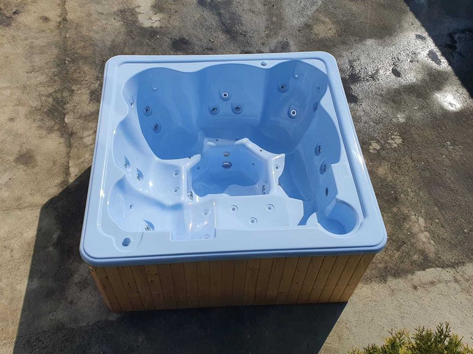 Jacuzzi po saunie piec na drewno hydromasażem led jacuzzi ogrodowe