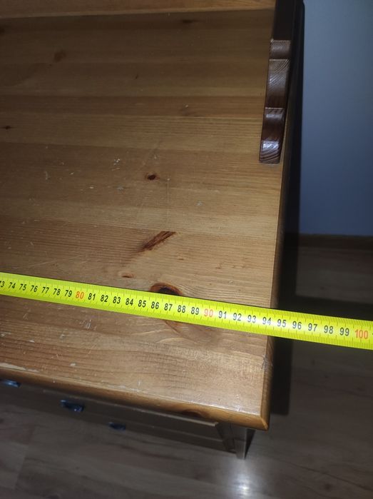 Sprzedam drewnianą komodę