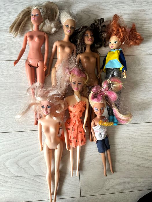 Zestaw 7 lalek Barbie. Polecam!