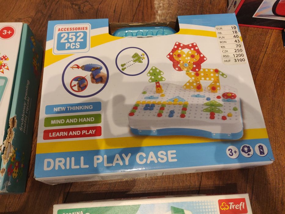 Gry planszowe zręcznościowe puzzle