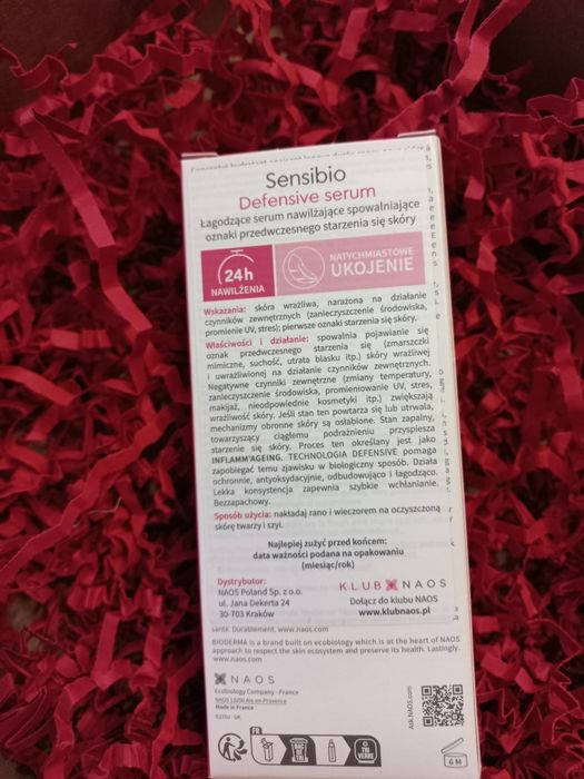 Serum łagodzące spowalnia oznaki starzenia