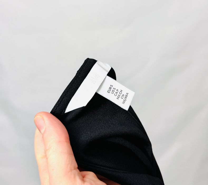 Czarna sukienka z szerokim dekoltem S 36