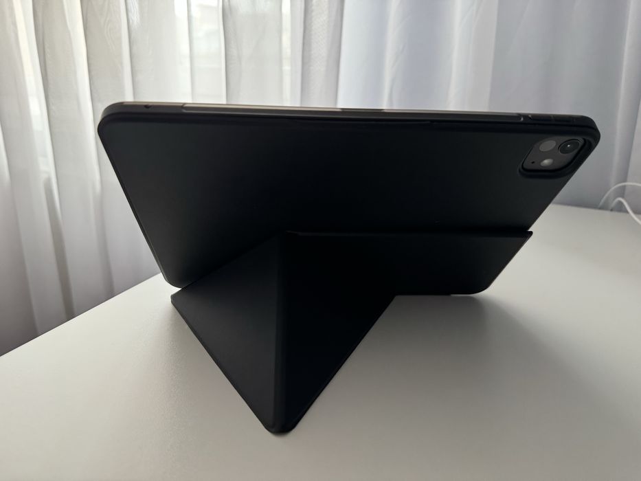 iPad Pro 11-inch (M5) 256 GB WiFi+LTE Space Black + Накладка Pitaka MagEZ Twill Black/Grey + Чохол Pitaka MagEZ Folio 2 Black