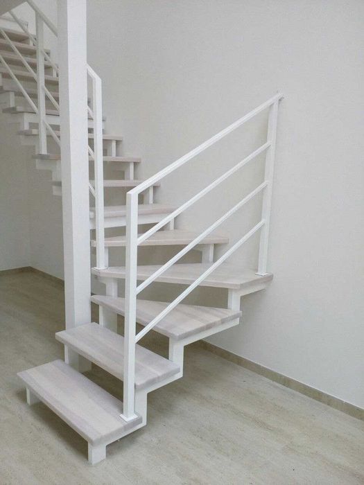 Виробництво  сучасних сходів.