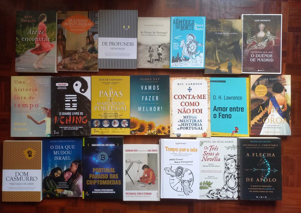Lote de 180 livros