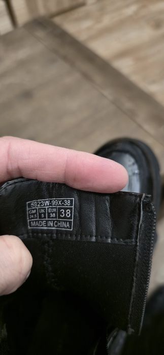 Botki Reserved roz. 38 dziewczęce.