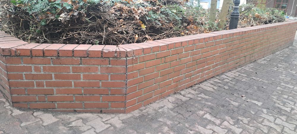 Pełna cegła klinkierowa do rozbiórki własnej