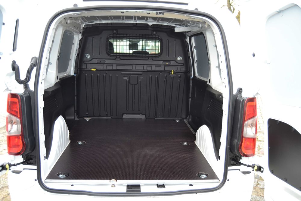PODŁOGA DO BUSA Opel Combo L2 9mm zabudowa paki