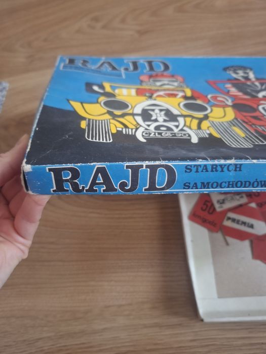 Rajd starych samochodow + warcaby i inne gry PRL