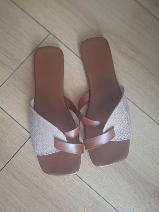 Klapki damskie 42