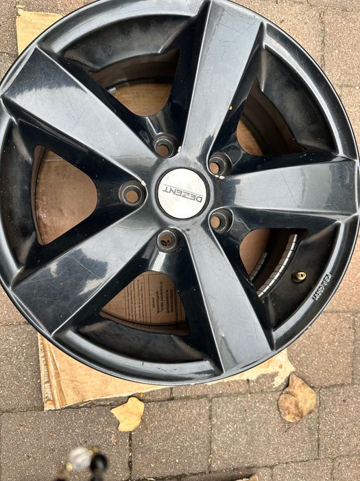 Felgi aluminiowe DEZENT 16" 5x118 Renault Trafic Vivaro Primastar ET50