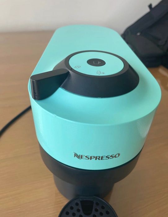 Máquina de café Nespresso Vertuo