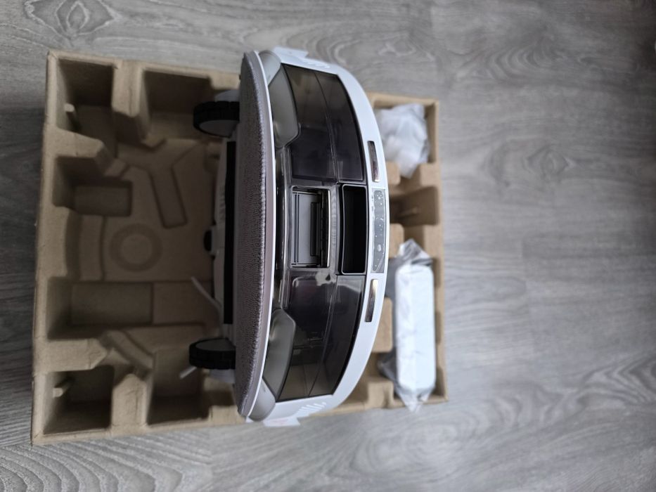 Робот-Пылесос Vyzzle 5000Pa Robot Vacuum D10, оригінал, новий.