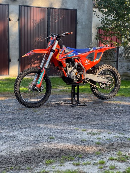 KTM