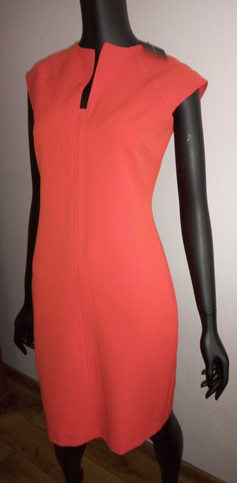 Nowa, elegancka sukienka ZARA rozmiar 38