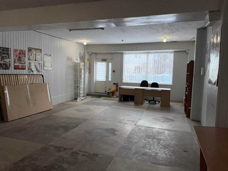 нежитлове приміщення в центрі міста Кам'янка-Бузька