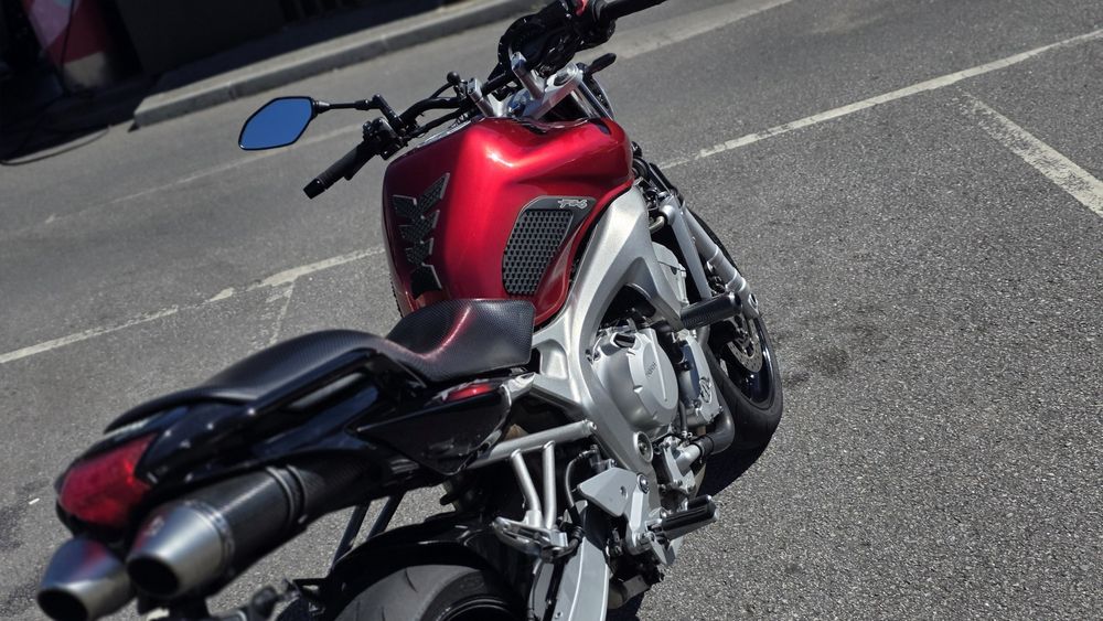 Yamaha fz6n 2004
