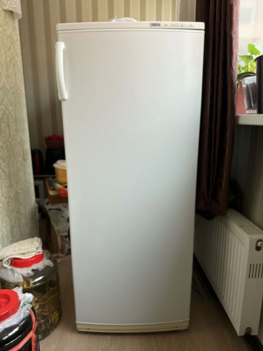 Морозильна камера у хорошому стані