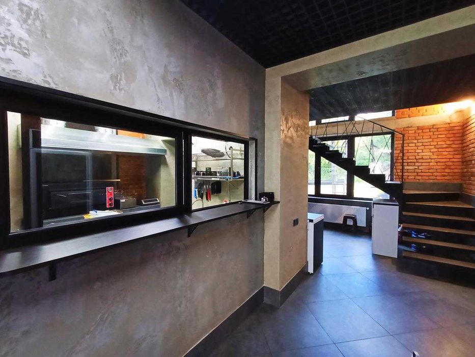 Оренда приміщення в центрі Чернігова, або готового бізнесу.