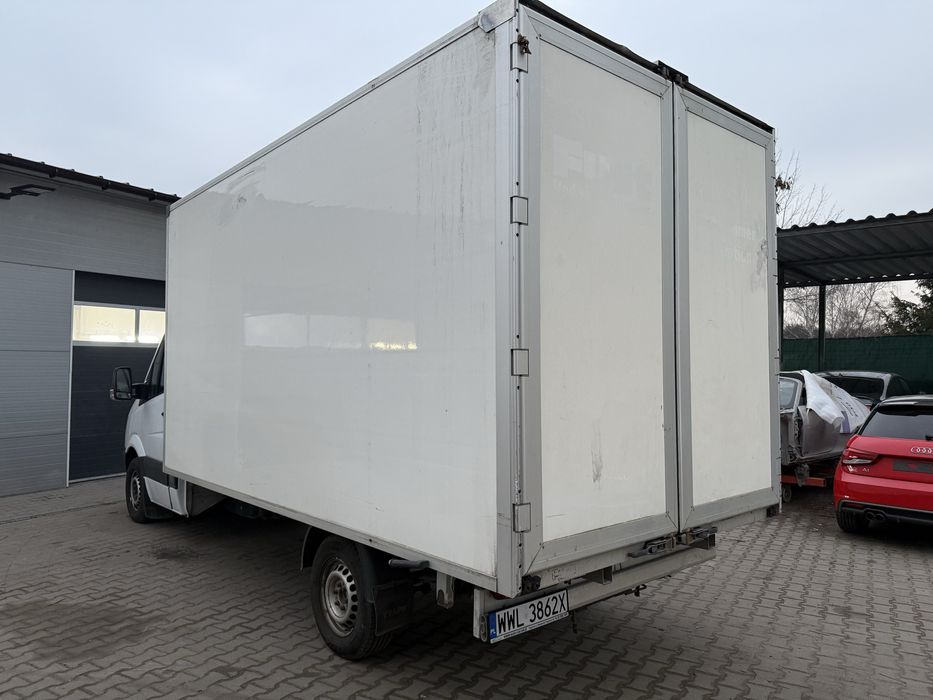 Wynajem Najem Mercedes Sprinter kontener 8 palet bus