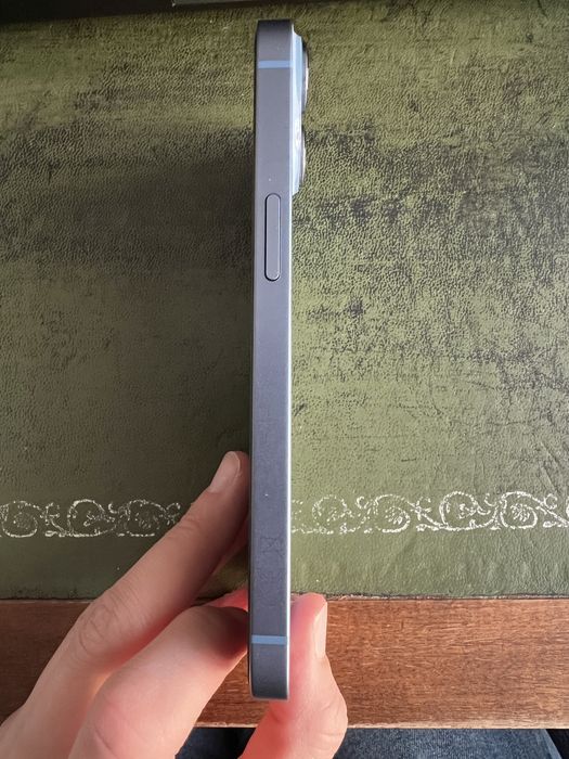 iPhone 14 128GB niebieski