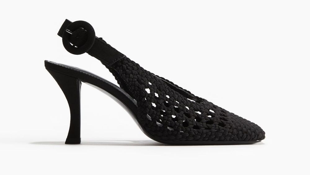 Piękne plecione buty H&M na designersko wygiętych obcasach.