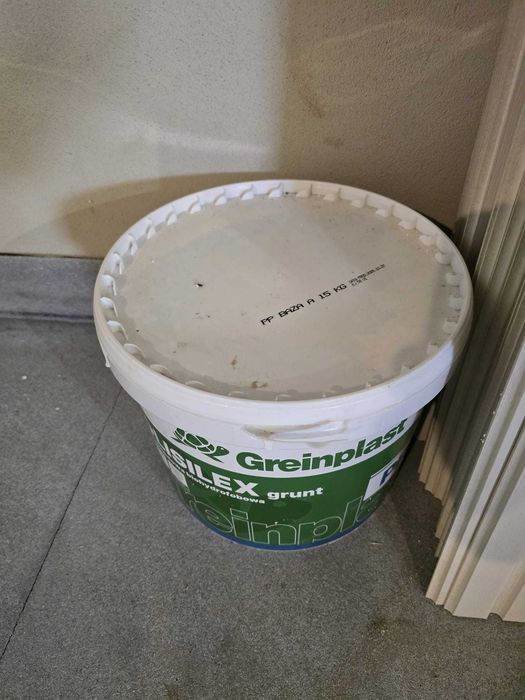 Lamele elewacyjne greinplast - pozostałosci