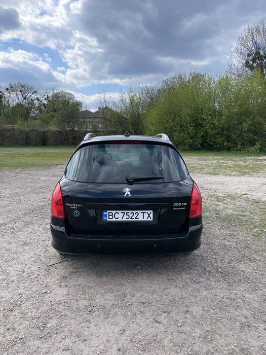 Peugeot (Пежо) 308sw 1.6 дизель 2011
