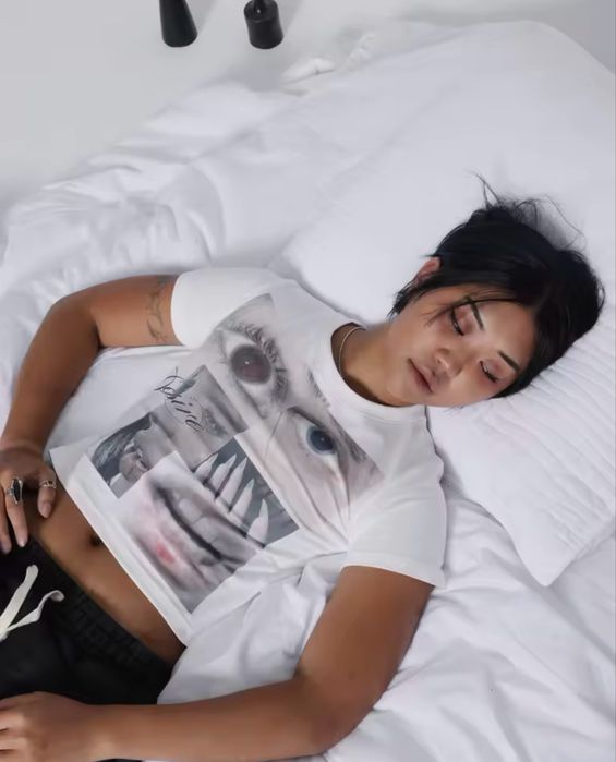 В наявності розмір L