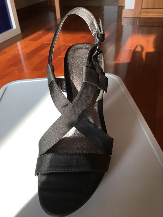 Sandália de salto alto cerimónia tecido preto acetinado nº35