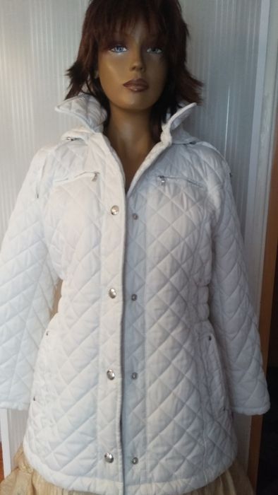kurtka biała pikowana/ślub