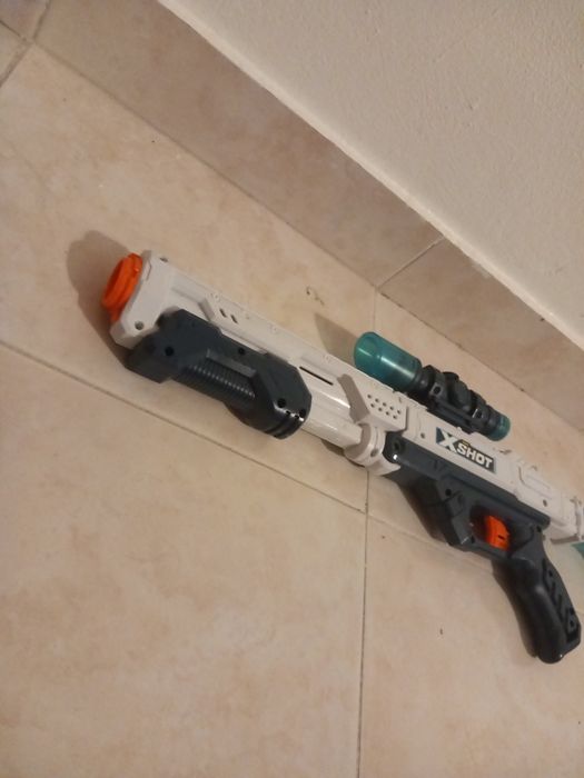 Pistola Zuru Xshot