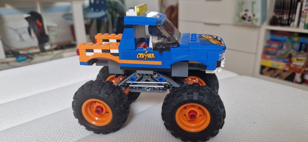 Lego City crascher 60180