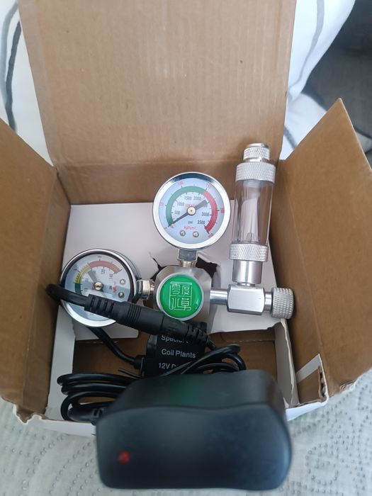 Regulador co2 com contador de bolha e válvula solenoide 12v