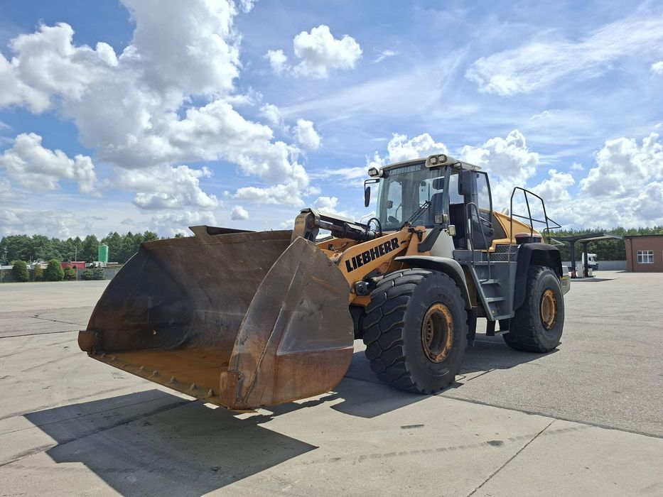 Liebherr L580  Ładowarka Liebherr L580 rok 2013