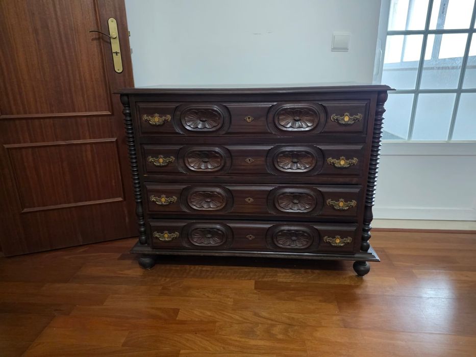 Recheio da casa - cristaleira mobiliário de sala, quarto e outros