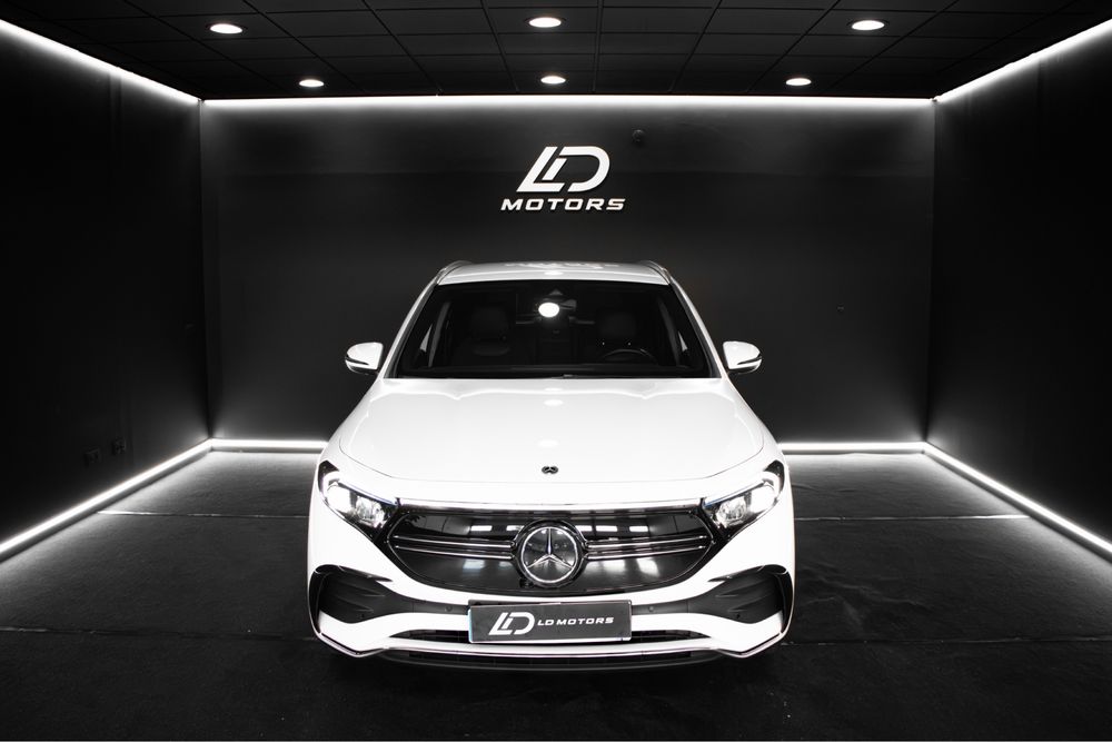 MERCEDES-BENZ EQA 250 AMG 55.000 KM Ano 2023