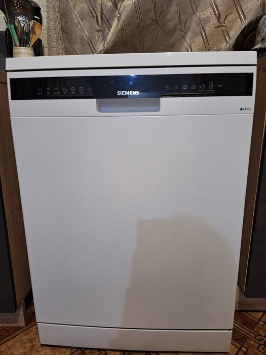 Посудомийна машина