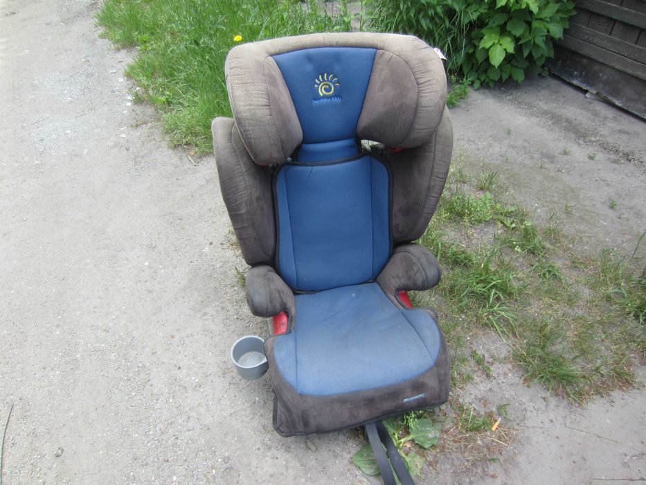 fotelik samochodowy dla dziecka