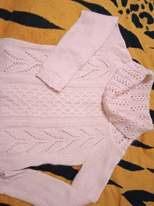 Продам свитер женский