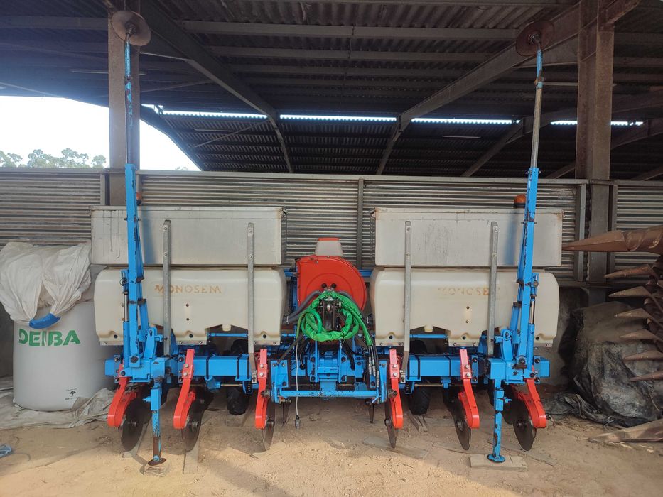 Semeador milho Monosem usado