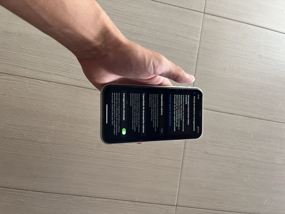 iPhone 11 Branco – 256 GB | Estado Impecável