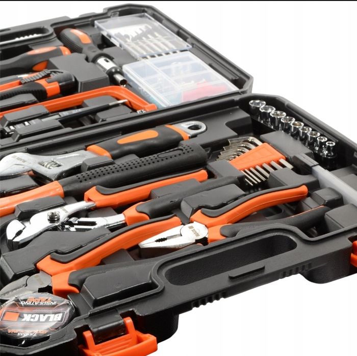 walizka narzędziowa 100el black – zestaw kluczy, bitów, młotek, szczyp