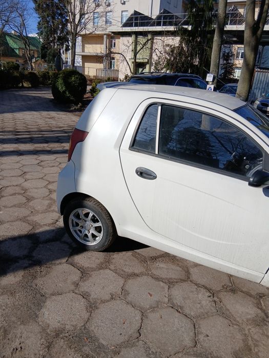 Samochód  pojazd elektryczny