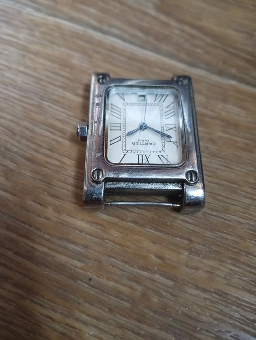Часы Cartier tank. Автоподзавод.