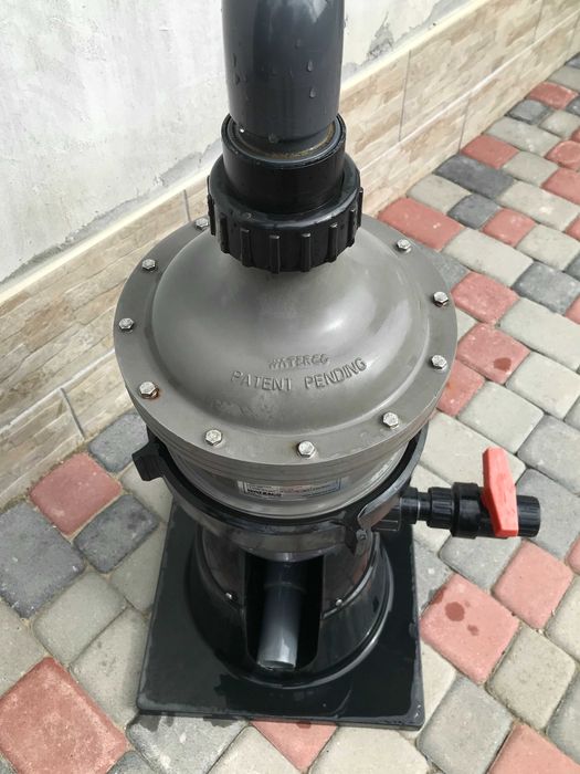 Фільтр в водойм (великий акваріум)